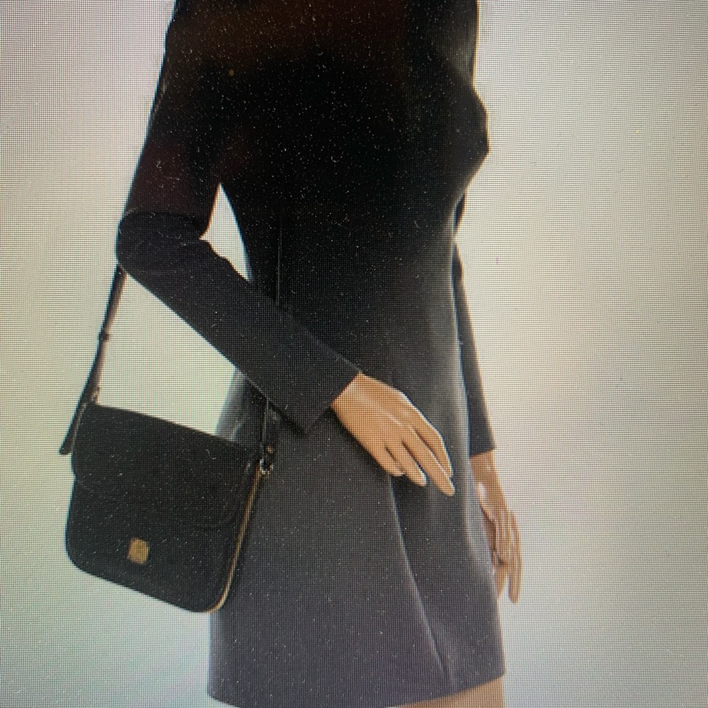 VINTAGE BLACK MCM CROSSBODY BAG: for nights out and stylish brunches! - Picture 9 of 9